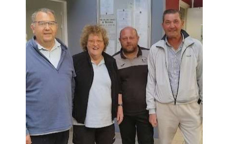 Avion une équipe en 1/2 Finale